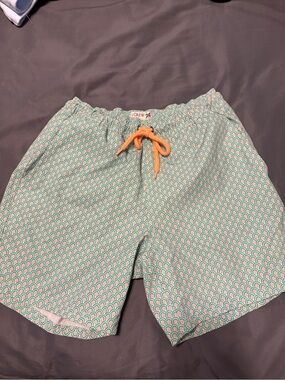 J. Crew Men’s Teal Patterned Shorts with Orange Drawstring